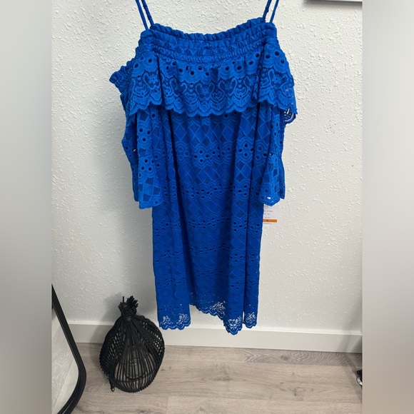 Danny & Nicole 3/4 Sleeve Cold Shoudler Lace Shift Dress NWT - Picture 1 of 12
